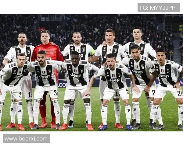 英超激战：那不勒斯与尤文图斯平局逆转瞬间引发转会热议