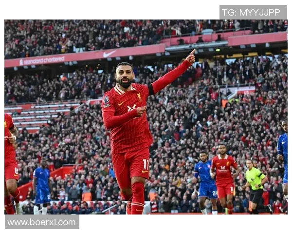 西甲焦点战曼城小胜利物浦红牌事件引发全场热议与数据分析 西甲焦点战曼城小胜利物浦红牌事件引发全场热议与数据分析