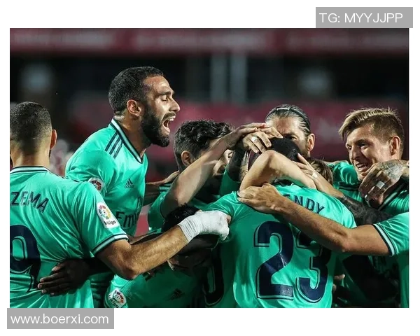 中超激战皇马与热刺战平点球大战引发全场狂欢与热议