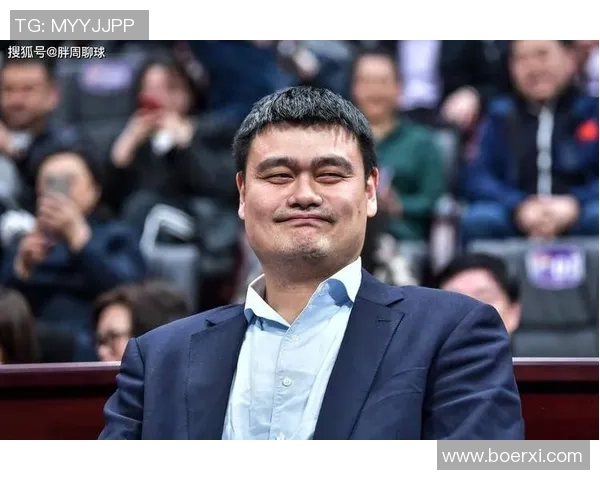 姚明因突发疾病紧急抢救公众关心其健康状况与未来恢复计划