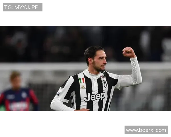 尤文图斯大胜AC米兰4-0乌龙球成比赛转折点引发热议