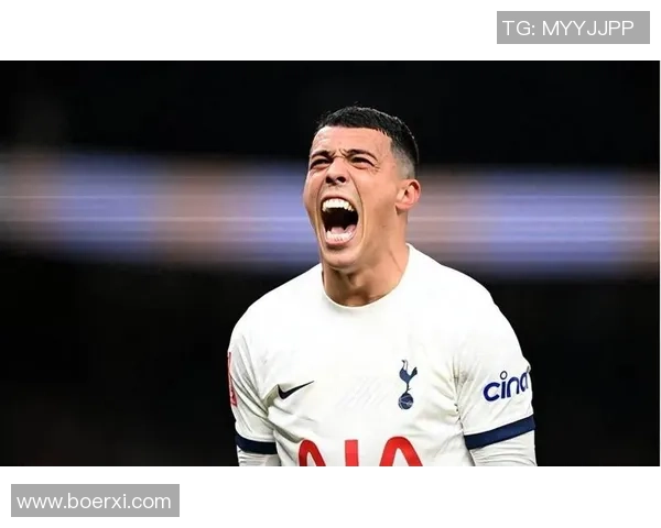 西甲热刺与里昂激战成平局补时进球引发全场狂欢与转会传闻交织