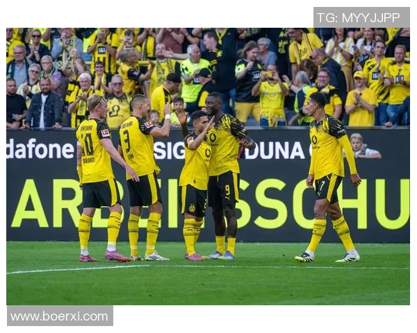 意甲焦点战曼联与多特蒙德互交白卷神奇扑救成比赛亮点集锦回顾 意甲焦点战曼联与多特蒙德互交白卷神奇扑救成比赛亮点集锦回顾