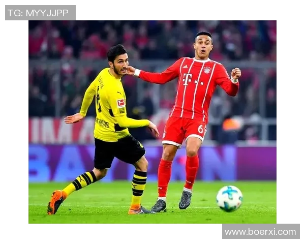 世界杯精彩对决AC米兰逆转拜仁帽子戏法引爆全场激情时刻回顾