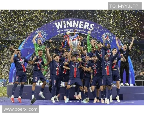 国王杯精彩对决多特蒙德小胜巴黎圣日耳曼引发全场热烈反响