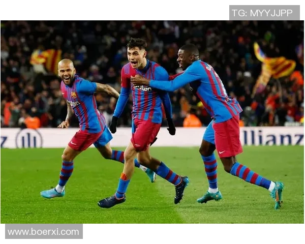 欧冠焦点战：AC米兰与里昂互交白卷红牌事件引发全场热议