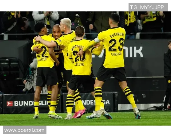 西甲盛宴:多特蒙德大胜波尔图点球大战点燃全场激情 西甲盛宴:多特蒙德大胜波尔图点球大战点燃全场激情